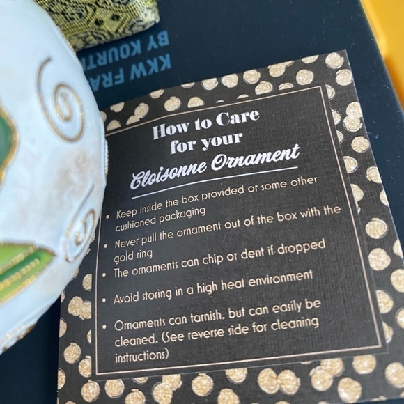 Christmas Gold Plated Ornament: NATCHEZ, MS. MONMOUTH HISTORIC INN - Picture 5 of 15